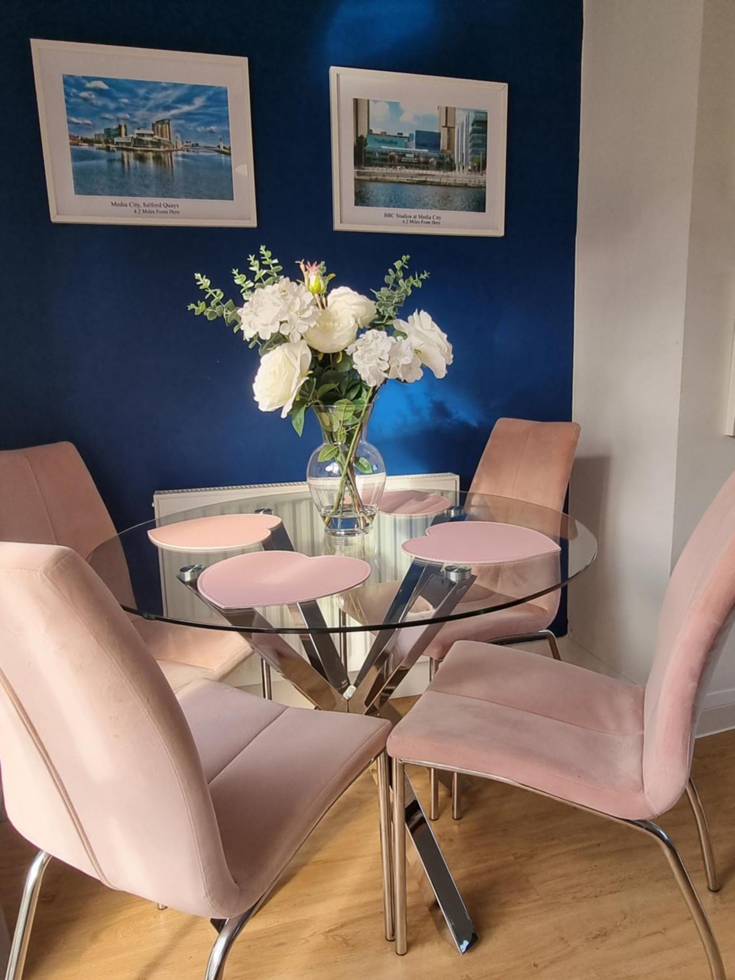 The Heart - Cosy 3 Bedroom House With Double Driveway And Garden In מנצ'סטר מראה חיצוני תמונה